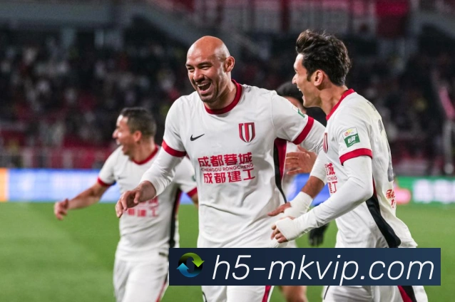 苏超焦点战前瞻：凯尔特人迎战流浪者争夺联赛领先